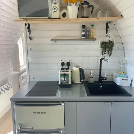 Clotted Cream -Lydcott Glamping, Cornish Sea Views Villa Looe Exterior photo